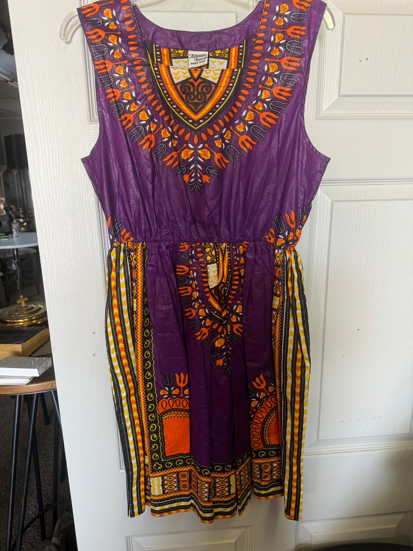 Sleeveless Dashiki Print Mid-Length Dress